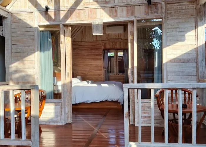 Octopus Homestay