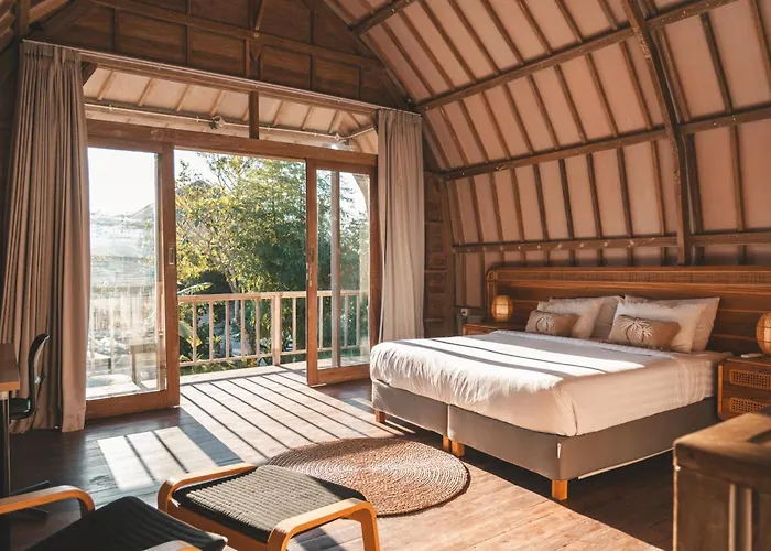 Uluwatu Surf Bungalow 4